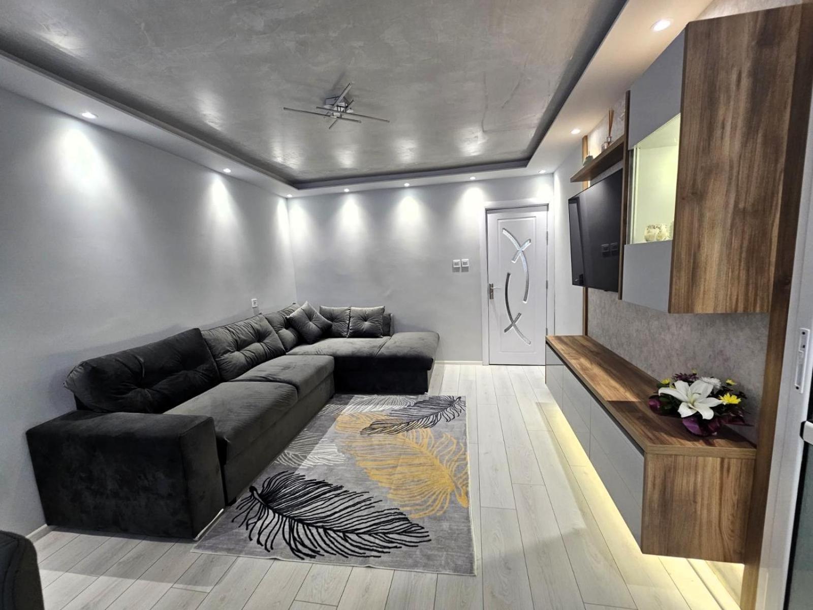 Apartment Bohemi With Free Parking Бургас Экстерьер фото
